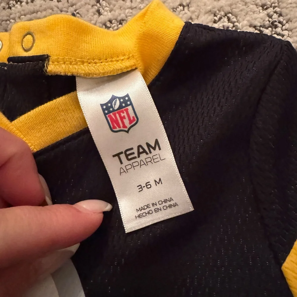 NFL Black and Yellow Diaper Cover Set